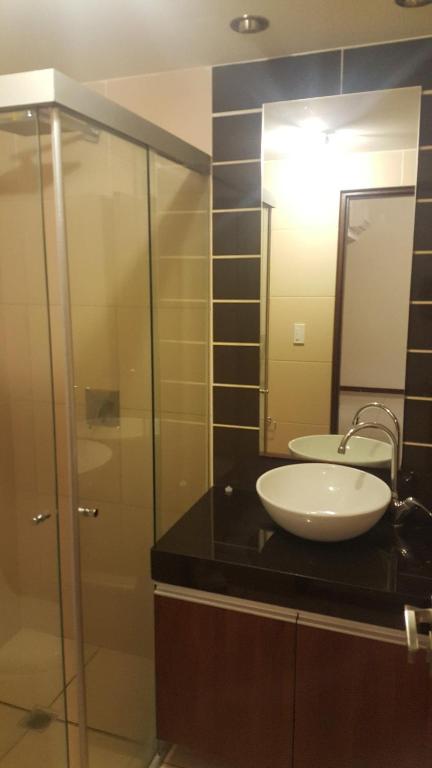 Departamento VIP Equipetrol Ejecutivo Familiar - Apartamento De Una Habitación