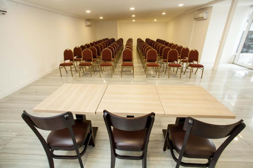 Poslovno područje ili konferencijska dvorana u objektu Royal Regency Palace Hotel