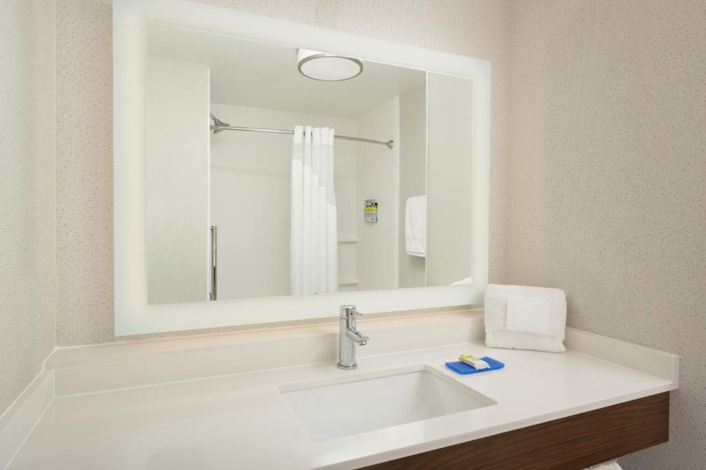 Holiday Inn Express - Tullahoma by IHG - Executive King Kamer – Niet-Rokers