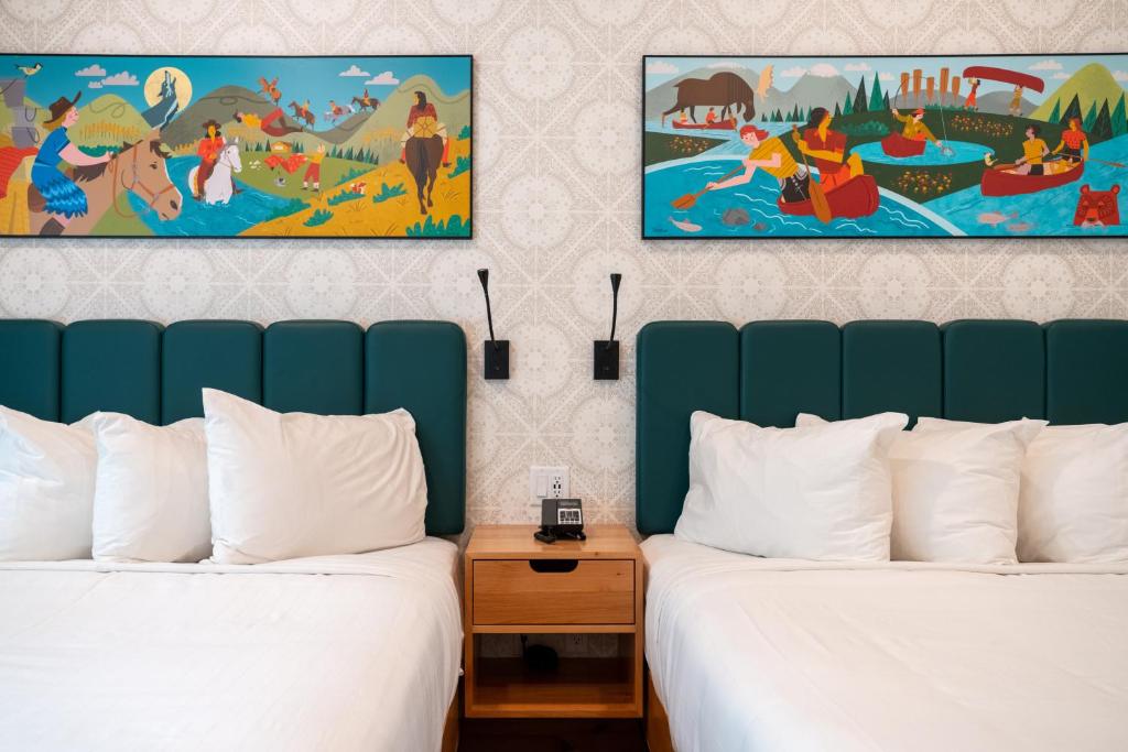Postel nebo postele na pokoji v ubytování The Dorothy Motel