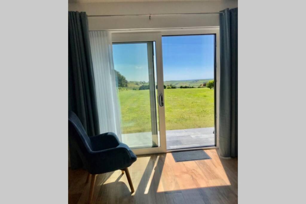 Balkón nebo terasa v ubytování West Cork Escape