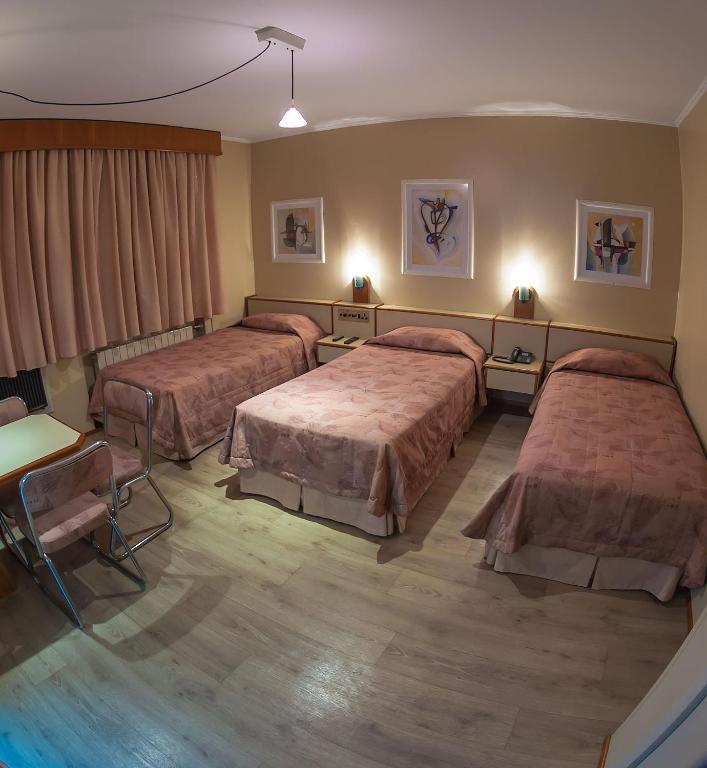  Cosmos Hotel