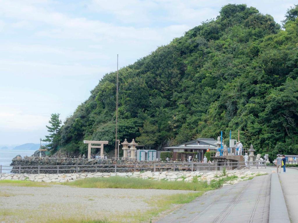 Landskap semula jadi dekat dengan rumah tamu ini
