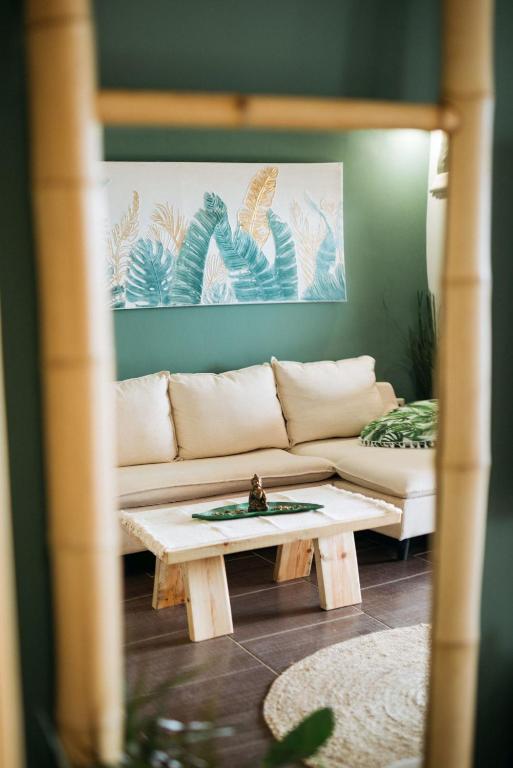Posezení v ubytování Boho Sea View Studio