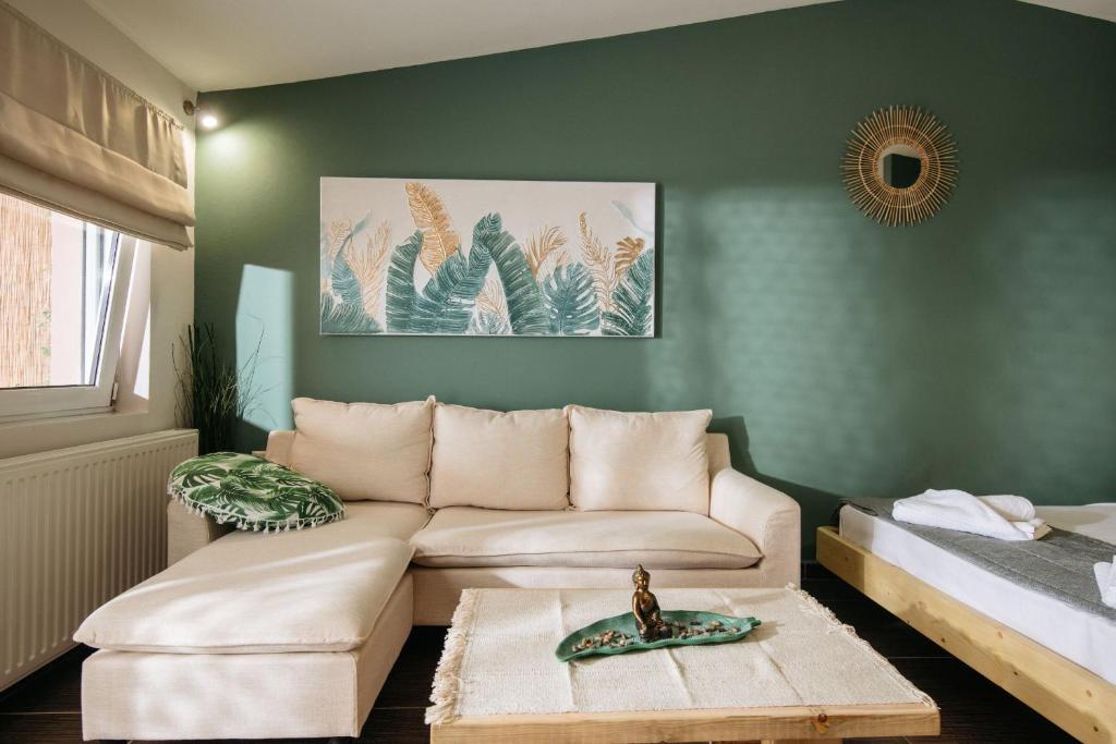 Posezení v ubytování Boho Sea View Studio
