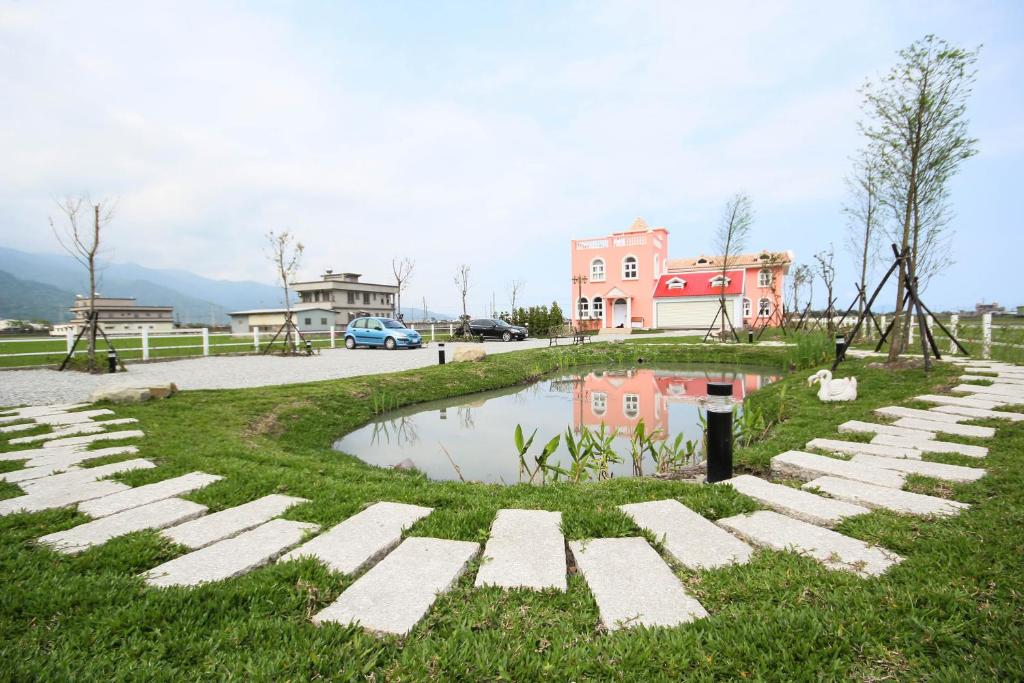 Gallery image of Decoupage Manor in Jiaoxi
