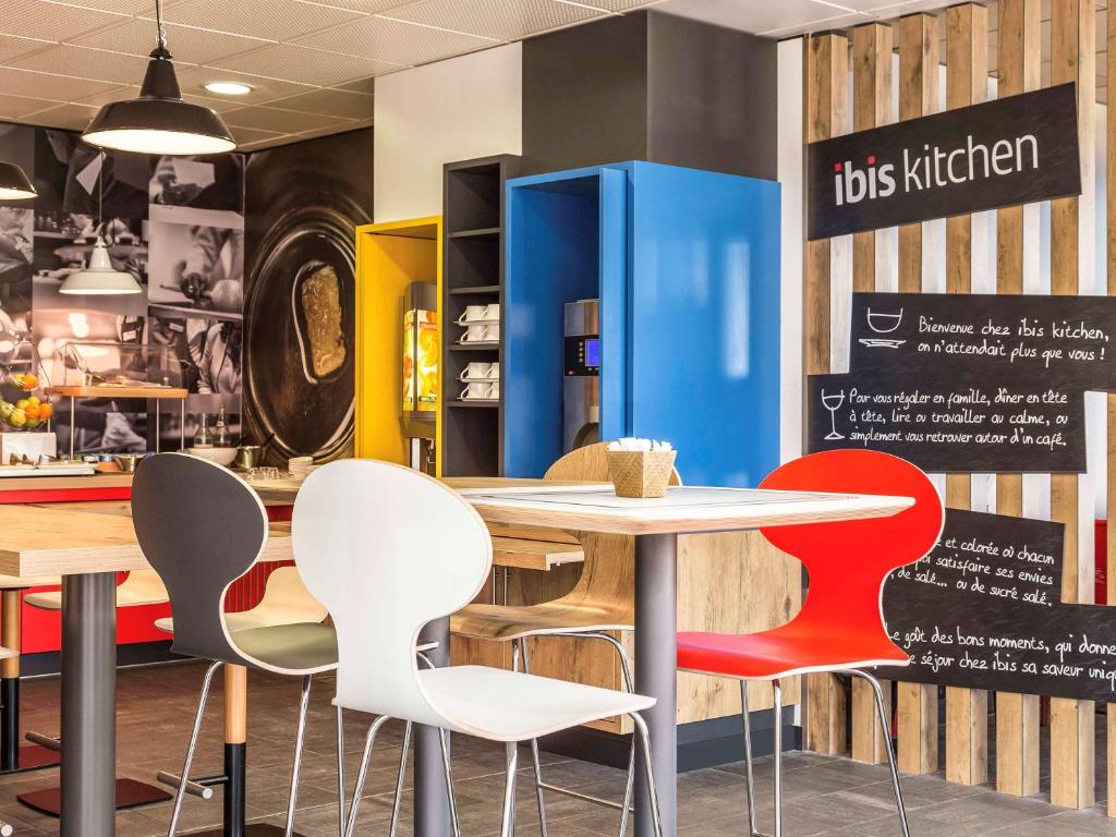 Restaurace v ubytování ibis Thonon Centre