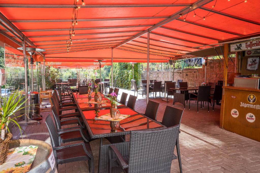 Restaurace v ubytování Waldgaststätte Sennhütte