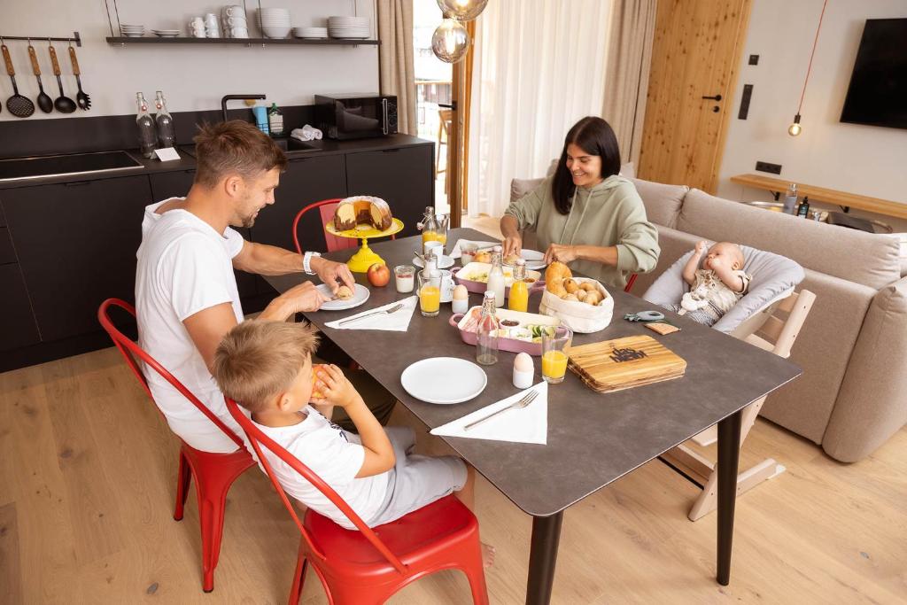 Jídlo v aparthotelu nebo okolí