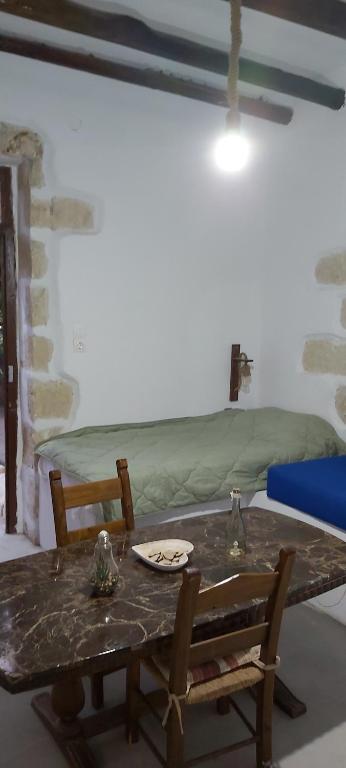 Posezení v ubytování Vryses Crete-Village Vibes