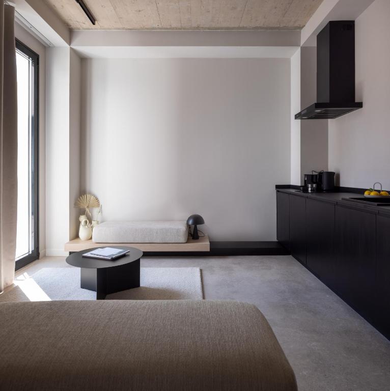 YOURS boutique stay - 9