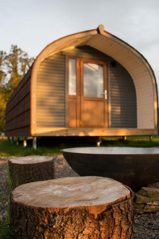 Wild Northumberland Glamping - Luxury Glamping Pod