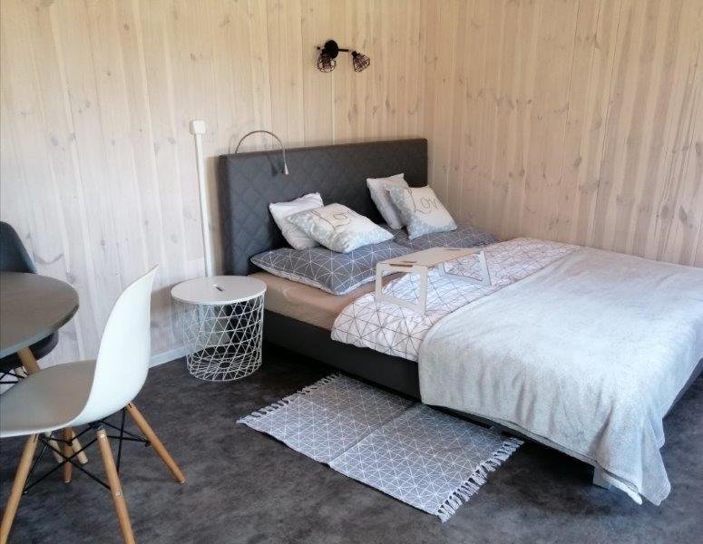 Wodamoja - apartamenty nad jeziorem - Chalet De Una Habitación