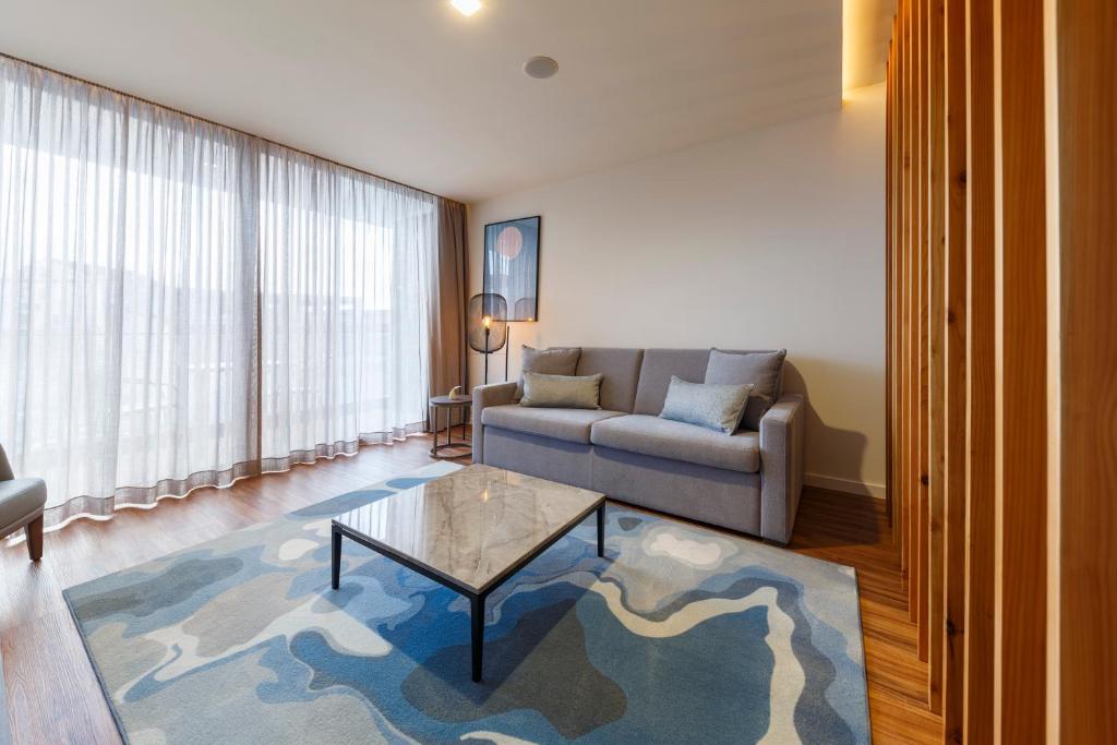 The Shipyard - Angra - Resim 35