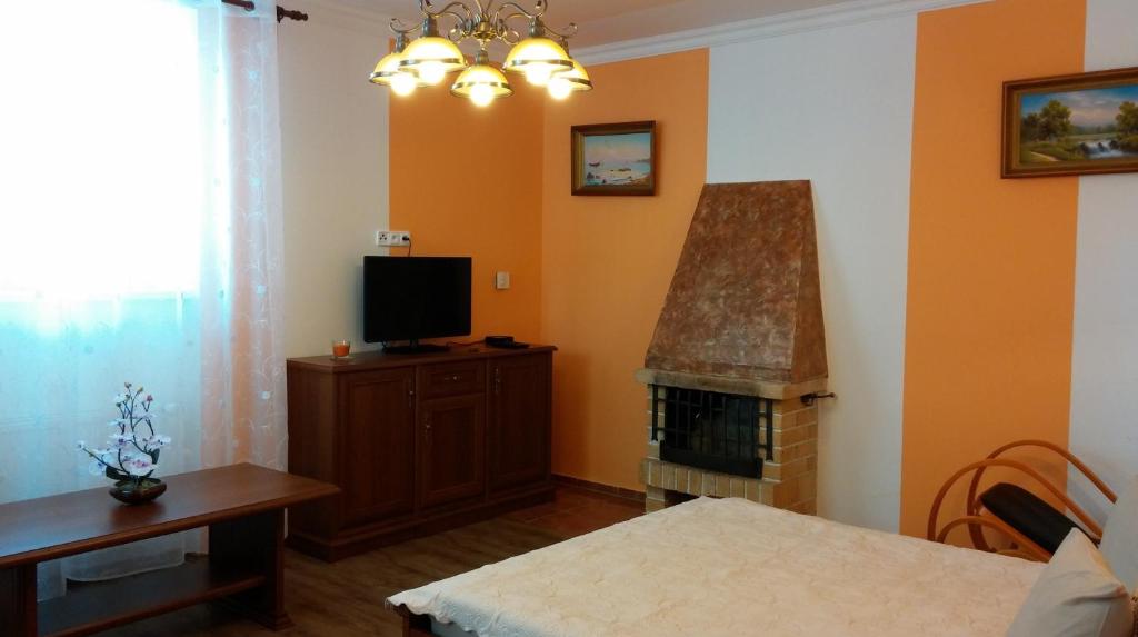 TV a/nebo společenská místnost v ubytování Apartman Nadezda