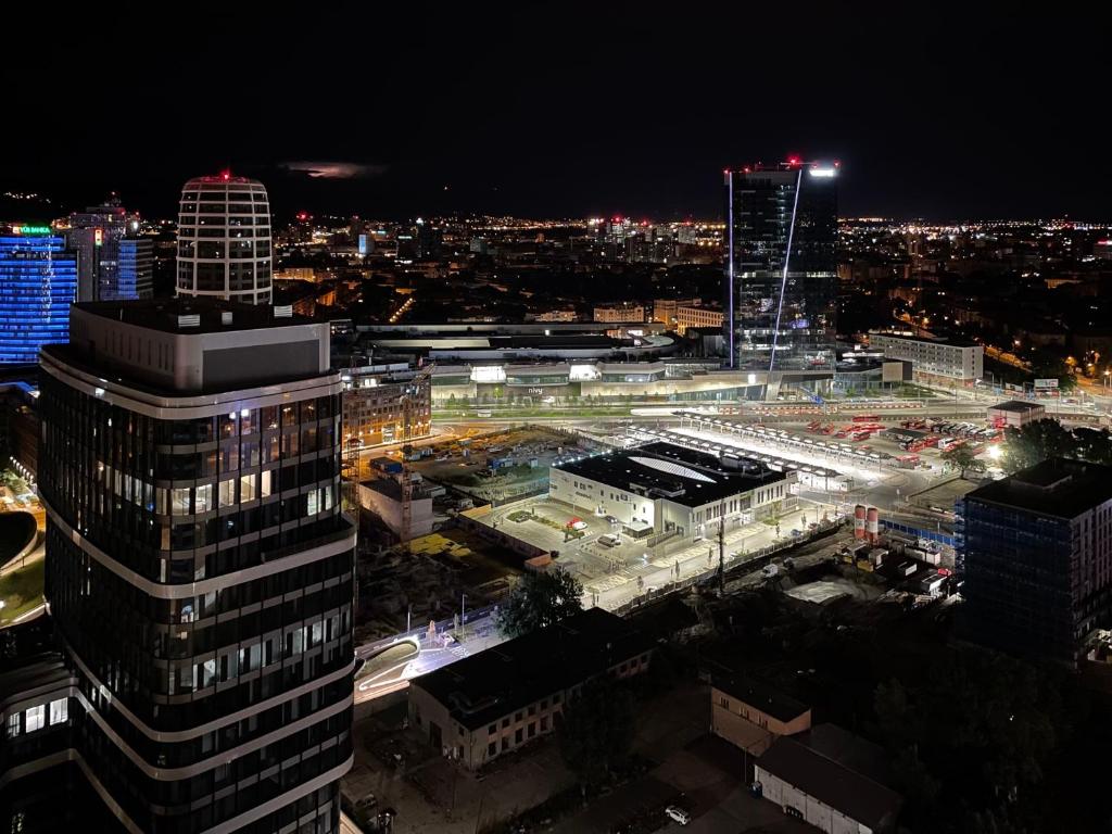 Výhľad na mesto Bratislava alebo výhľad na mesto priamo z apartmánu