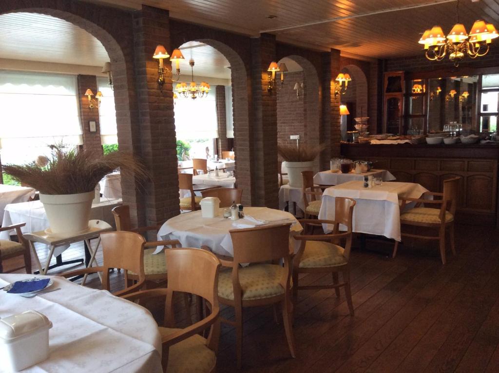Restaurace v ubytování Hotel de Admiraal