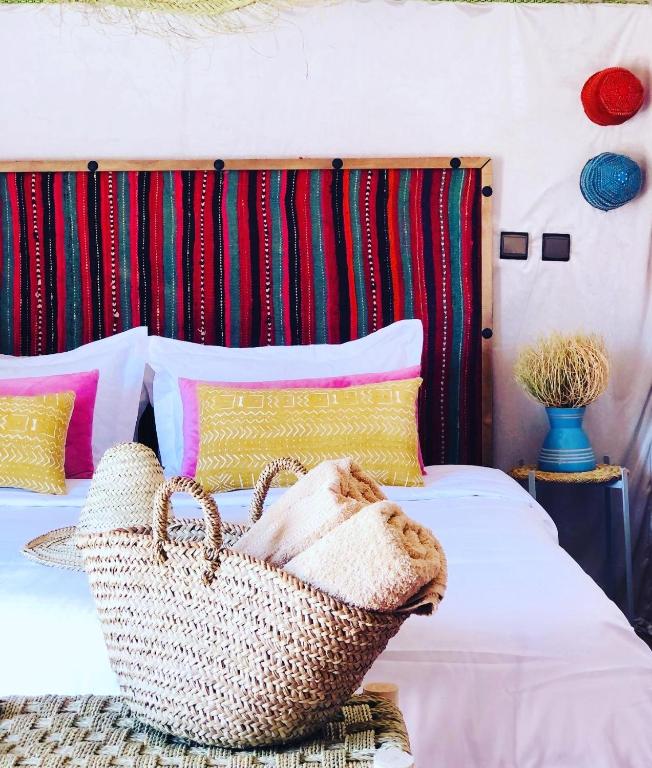 Postel nebo postele na pokoji v ubytování Pueblo Touareg - Private Tents
