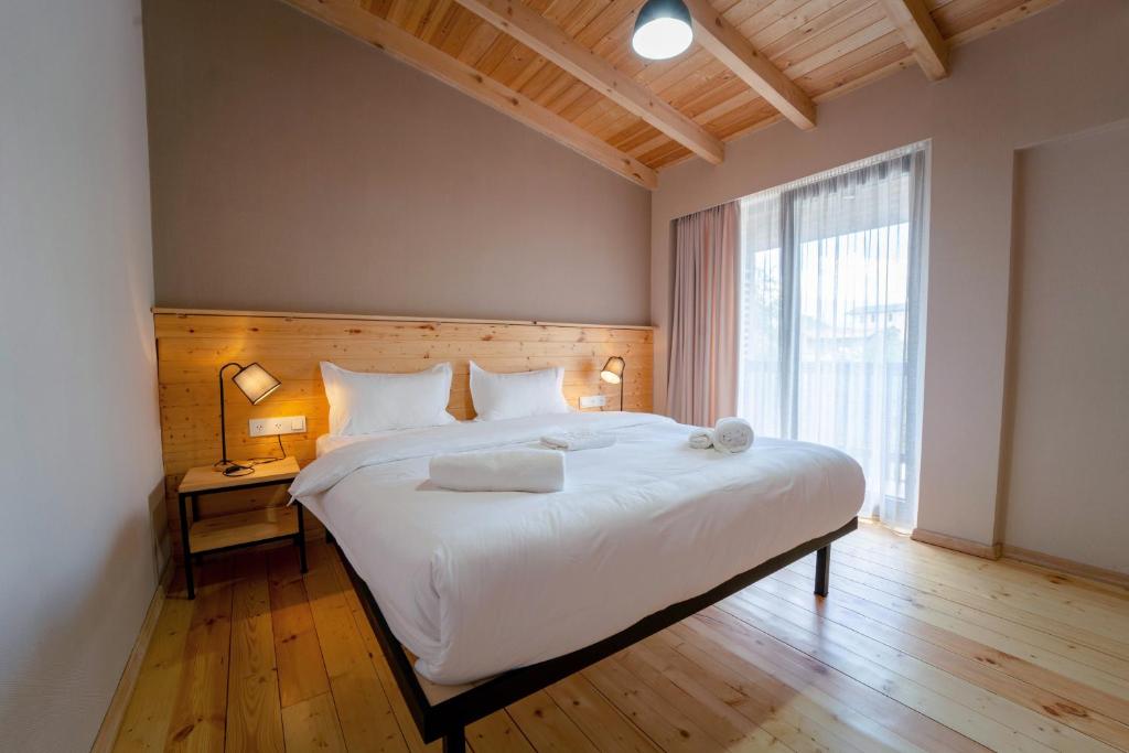 Postel nebo postele na pokoji v ubytování Lahili Boutique Hotel