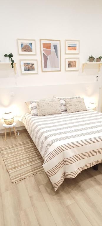 SUITE BLANC a Guspini - Eleganti monolocali centrali