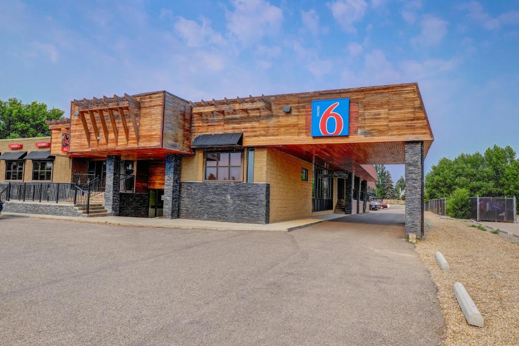 Budova, kde se motel nachází