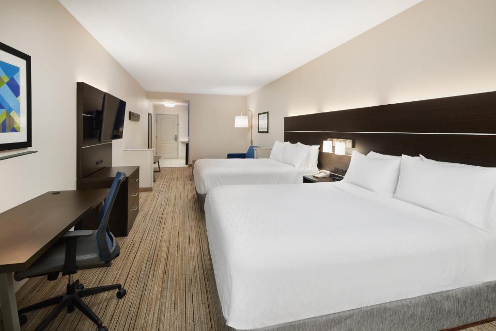 Holiday Inn Express & Suites - Valdosta by IHG - Suite Queen Con Dos Camas Queen Y Sofá Cama