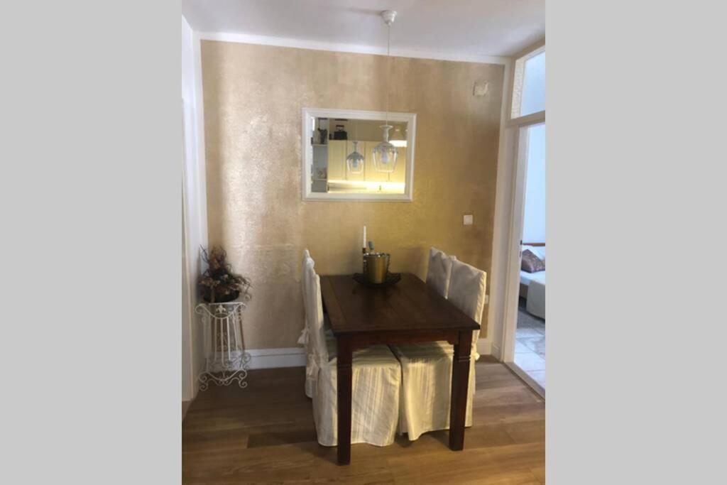 Fotografie z fotogalerie ubytování apartment Golden sunrise - 4 ul.petra svacica11 v destinaci Baška Voda