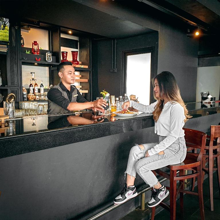 Nápoje v ubytování Grand Edge Hotel Semarang