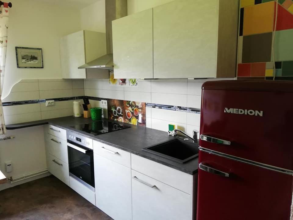 Kuchyňa alebo kuchynka v ubytovaní Ferienwohnung Pusarnitz