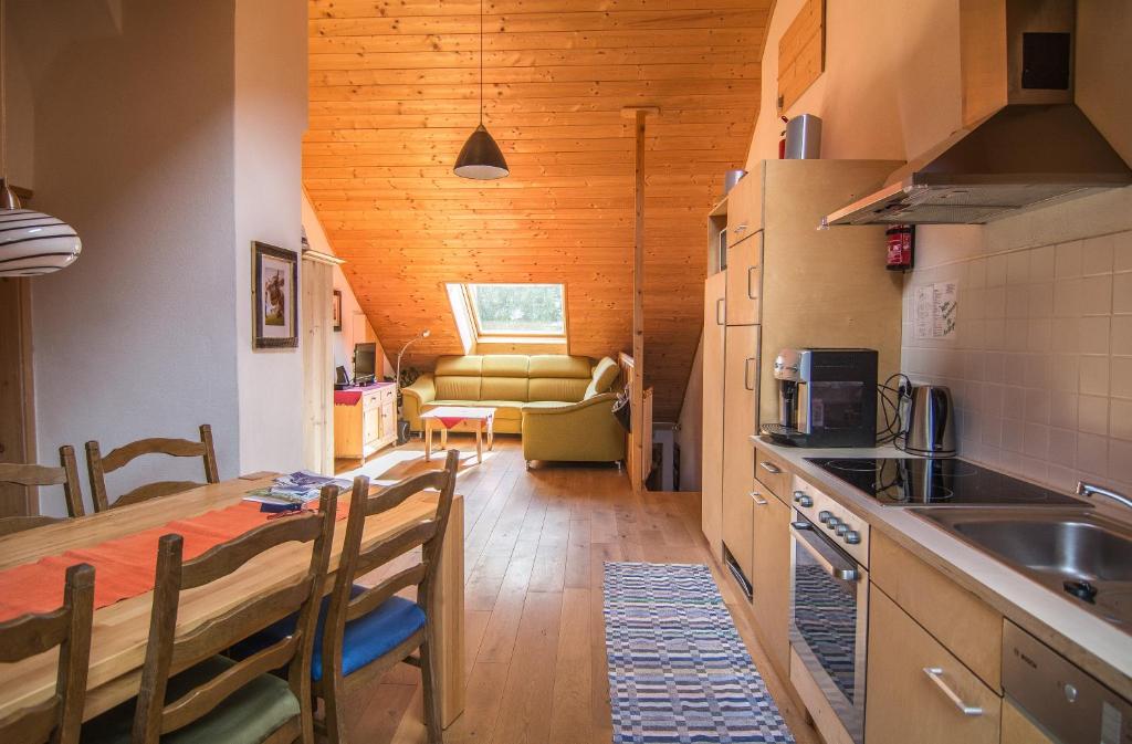 Kuchyň nebo kuchyňský kout v ubytování Ferienwohnung Sonnenhof