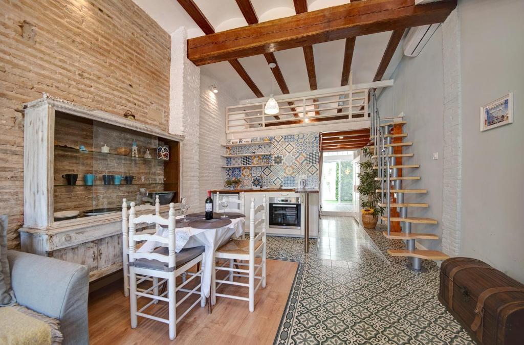 Flamenco Beach Loft, Valencia – Updated 2023 Prices