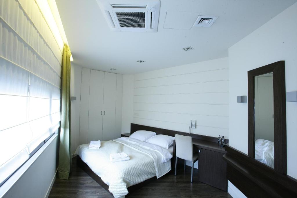 Villa & Spa - Standard King Room