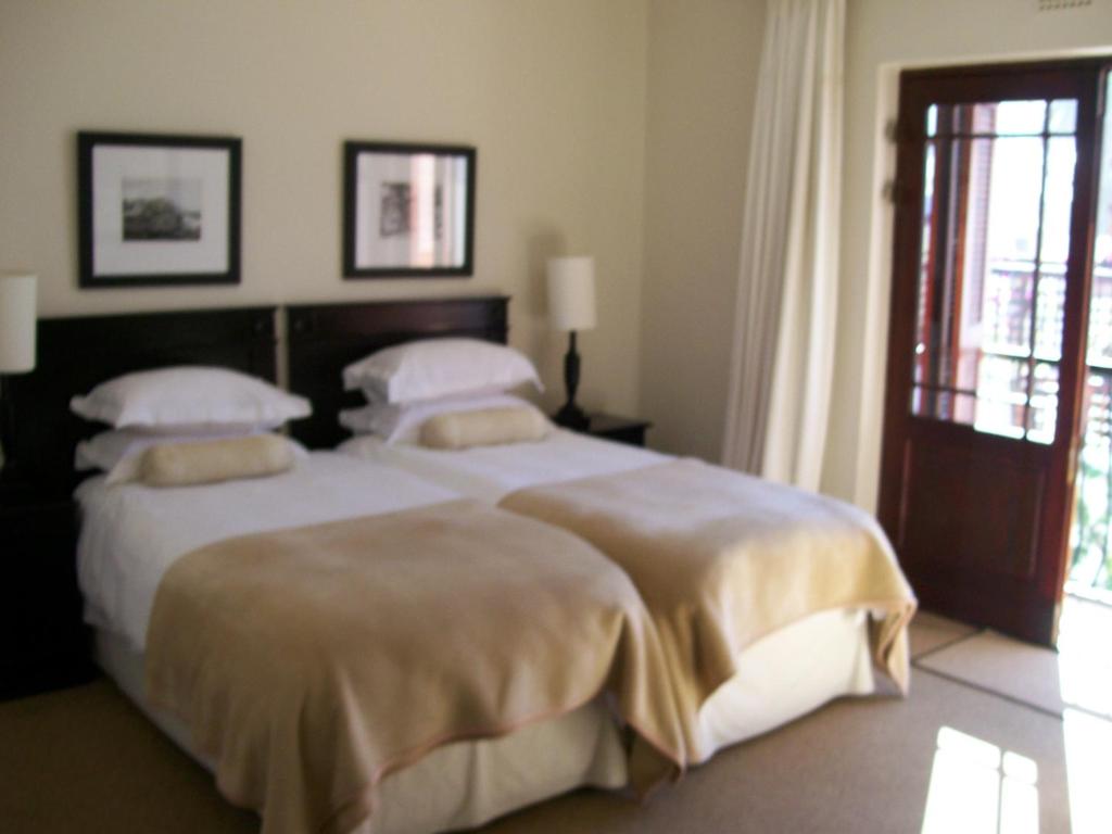 Foto da galeria de Pelagus Guest House em Hermanus