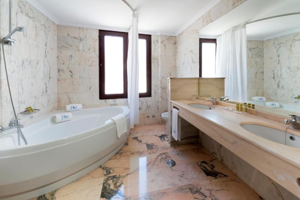 Eurostars Maimonides - Resim 17