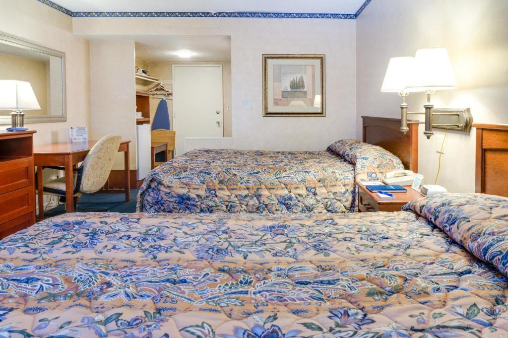 Saga Motor Hotel Pasadena photo