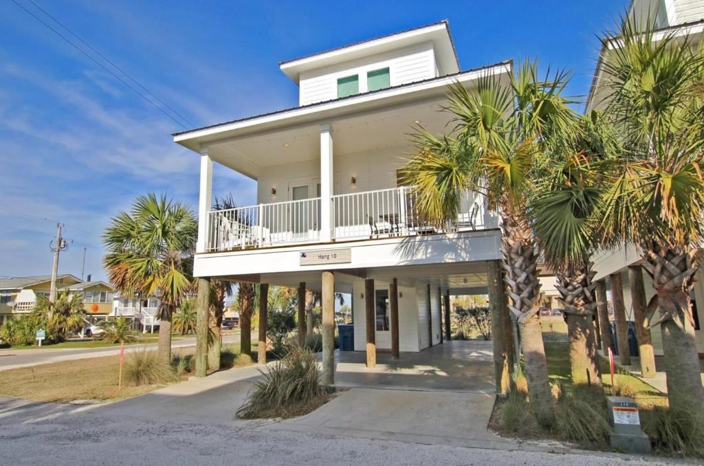 Hang 10 East Point Cottages Unit H by Youngs Suncoast, Gulf Shores, AL