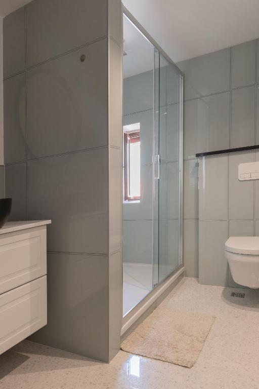 Fotografia z galérie ubytovania Charming stone apartment with jacuzzi in center of Omiš v Omise