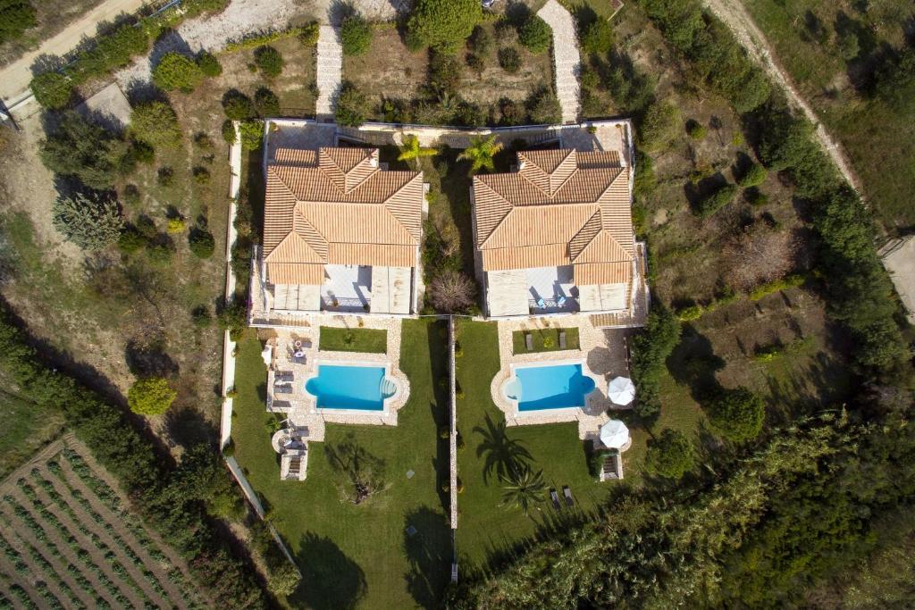 Basen w obiekcie Panorama Villas Corfu 3 Bedroom Villa Sea View With Private Pool lub w pobliżu