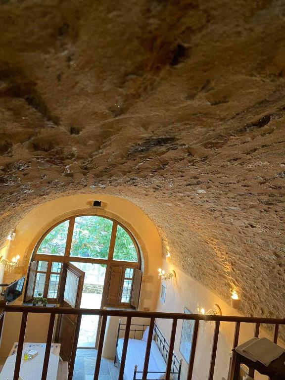 Fotografie z fotogalerie ubytování GuesthouseKamara v destinaci Monemvasia