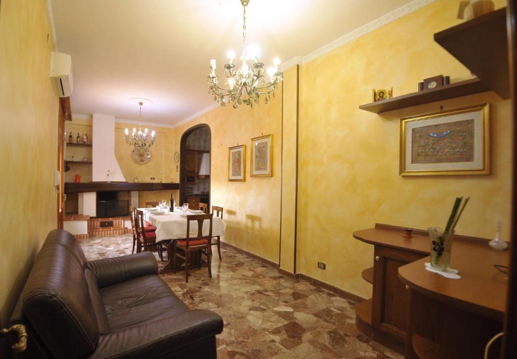 Kép AL CASTELLO Appartamenti szállásáról Torricellában a galériában