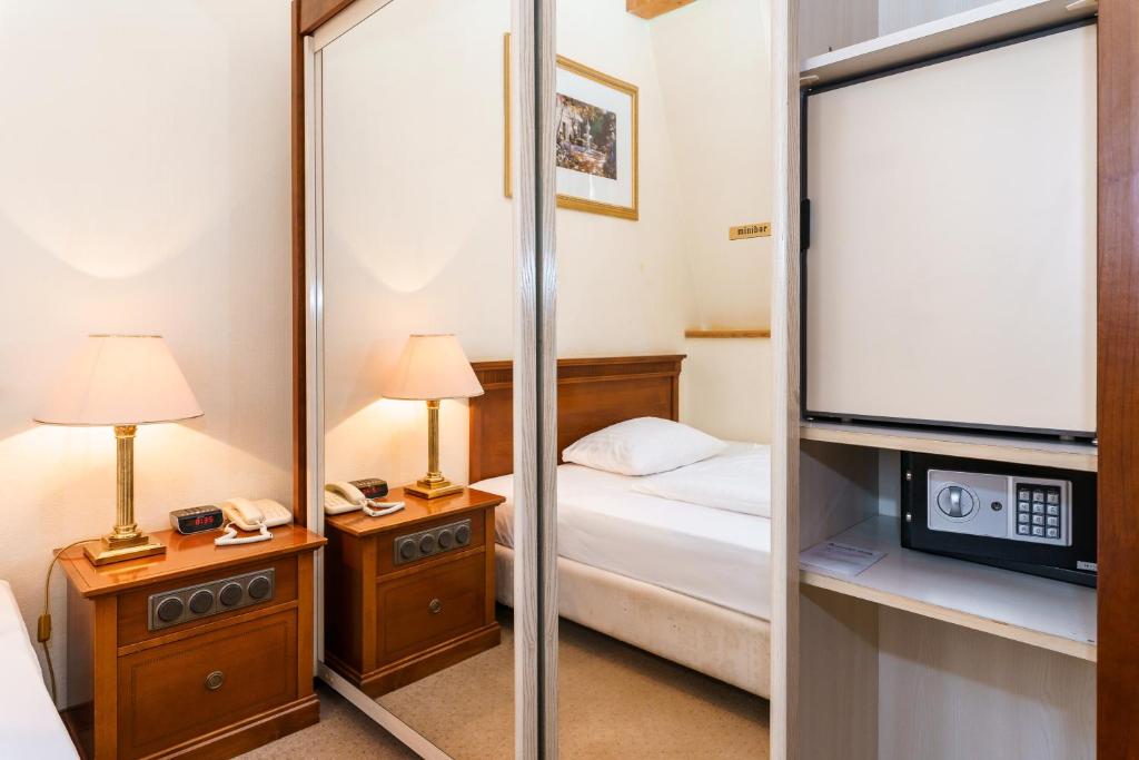 Spa Hotel Anglický Dvůr客房内的一张或多张床位