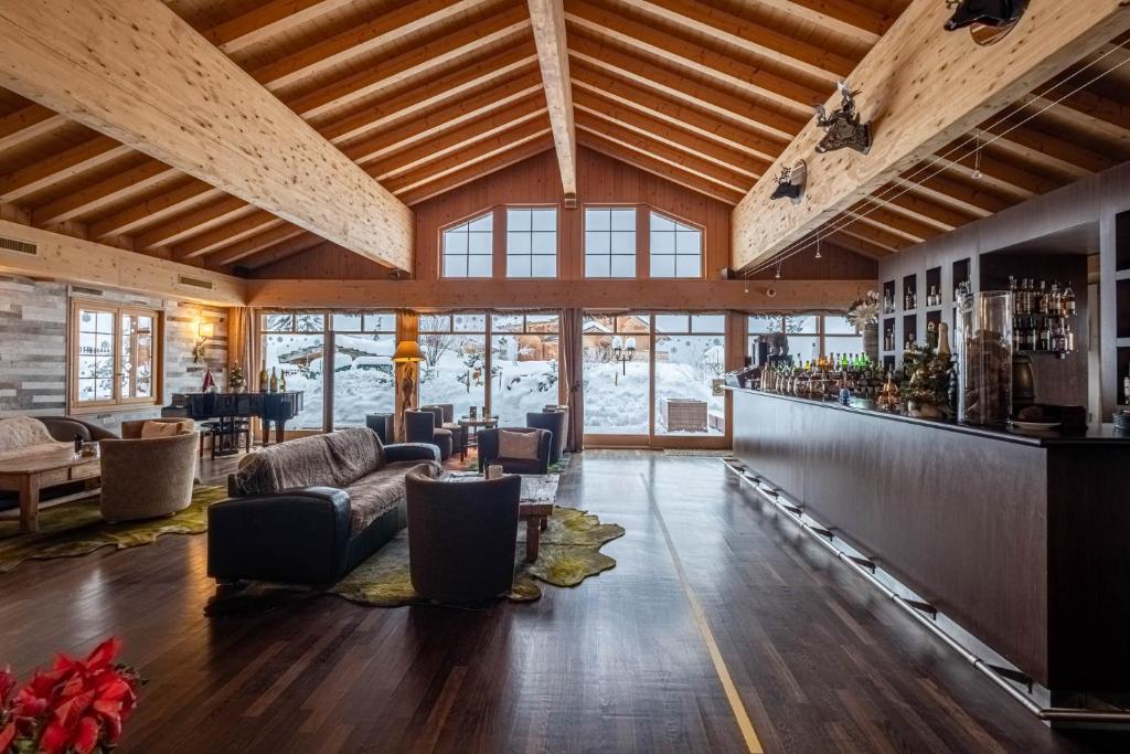 Posezení v ubytování Chalet RoyAlp Hôtel & Spa