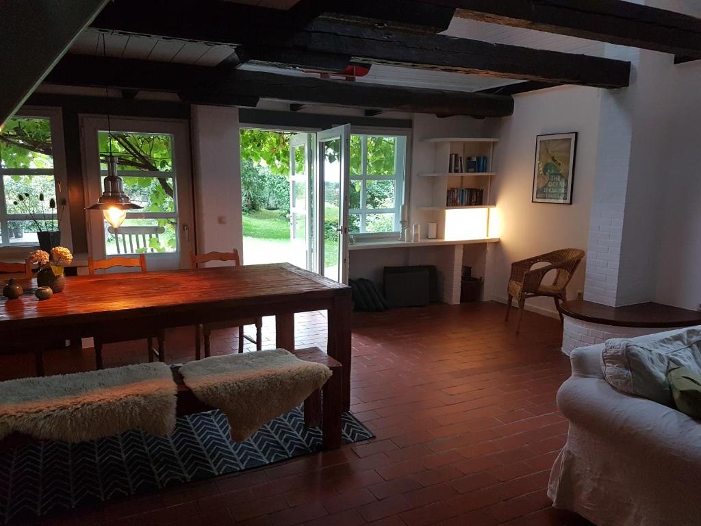 Cottage Marxdorf - Three-Bedroom House