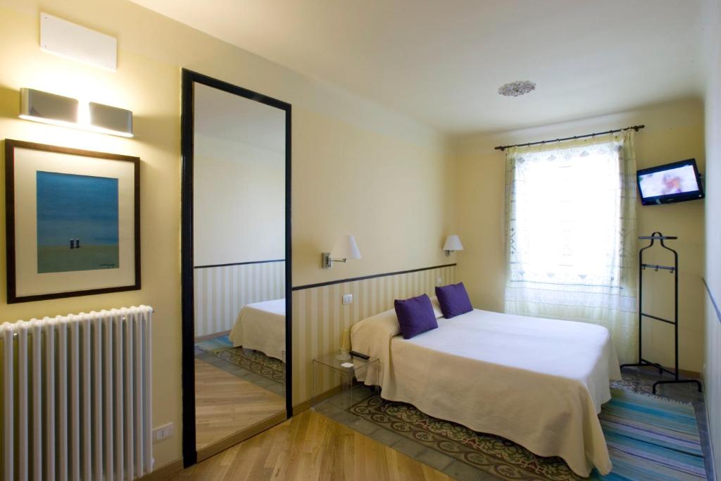 Alla Marina Bed And Breakfast - Triple Room