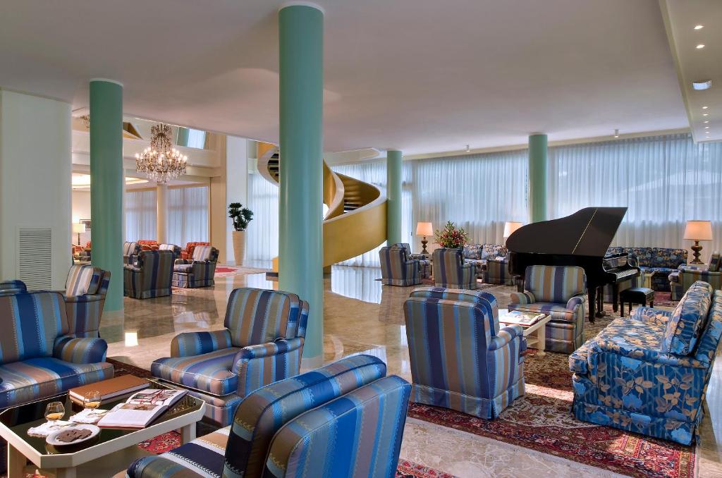 Posezení v ubytování Hotel Bristol Buja