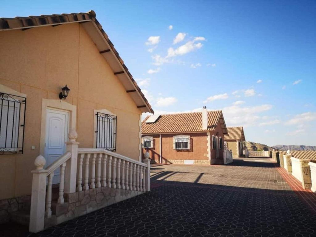 Finca La Ecarada. Férez (Albacete) - Maison De Trois Chambres