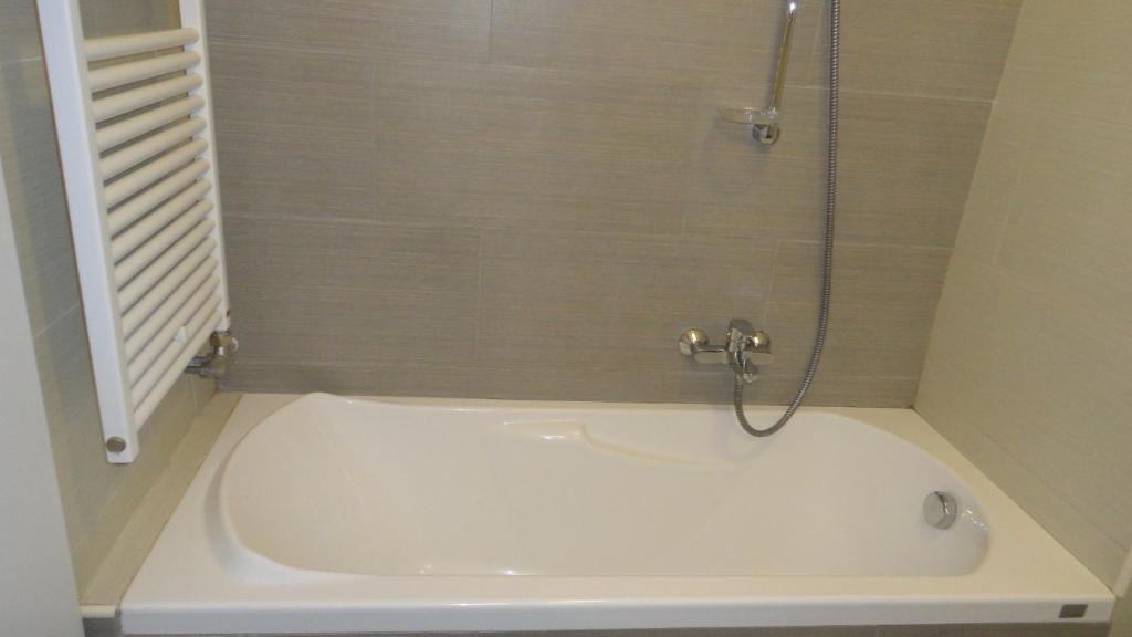 Kúpeľňa v ubytovaní Horvath Villa Apartman