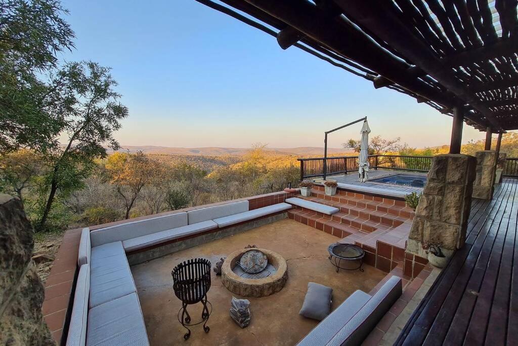 300 Elements 4 Bedroom Holiday Home - Housity