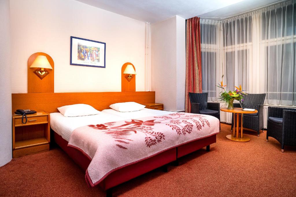 Owl Hotel - Resim 14