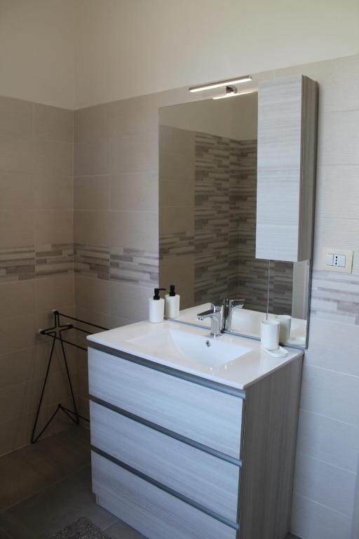 Il giardino del casciar - Double Or Twin Room With Shared Bathroom